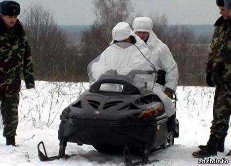 Житомирские пограничники получили новые снегоходы «Тайга». ФОТО
