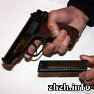 Криминал: В Коростене задержан таксист хранивший пистолет с резиновыми пулями
