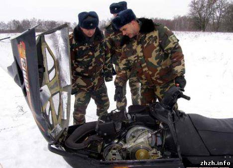Житомирские пограничники получили новые снегоходы «Тайга». ФОТО