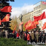 Культура: Житомирские коммунисты уехали в Киев праздновать 7 ноября