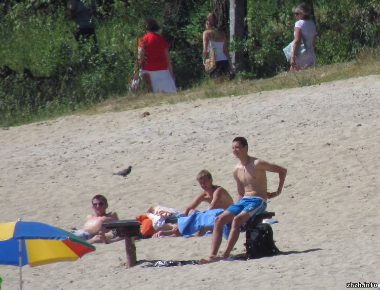 Лето в Житомире. Пляжи Гидропарка