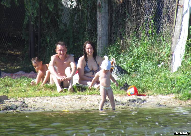 Лето в Житомире. Пляжи Гидропарка